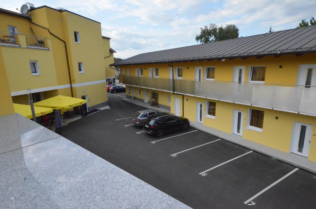 Wartmannstetterhof Hotel Wartmannstetten Екстериор снимка